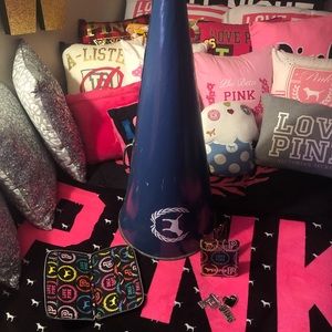 Items possibly UFT or for Sale